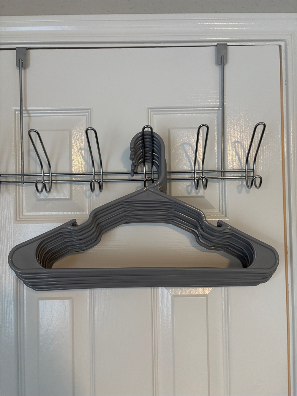 Pack of Gray Plastic Clothes Hangers - 10